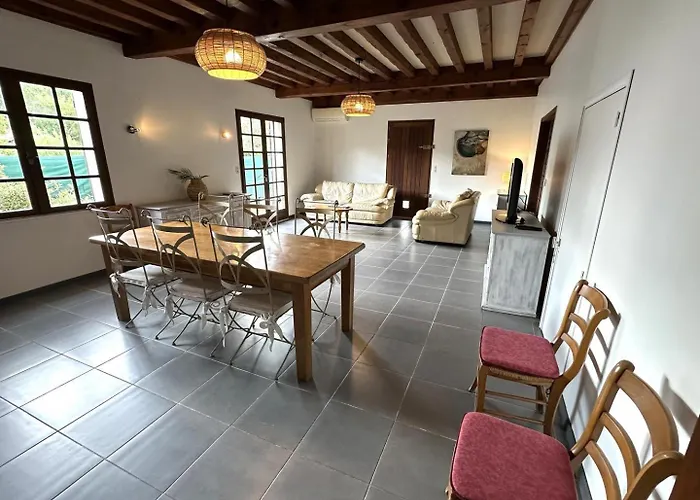 Le Du Bosque * بيسكاروس