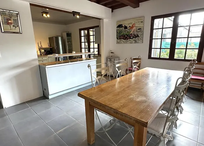 Le Du Bosque * بيسكاروس