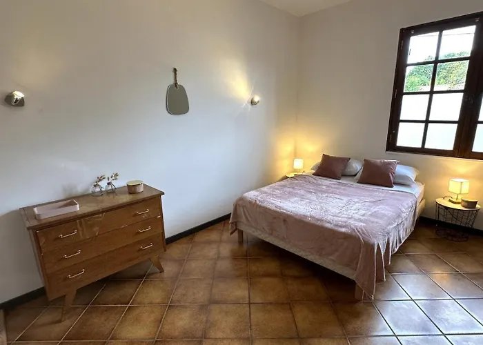 بيت للعطل Le Du Bosque بيسكاروس